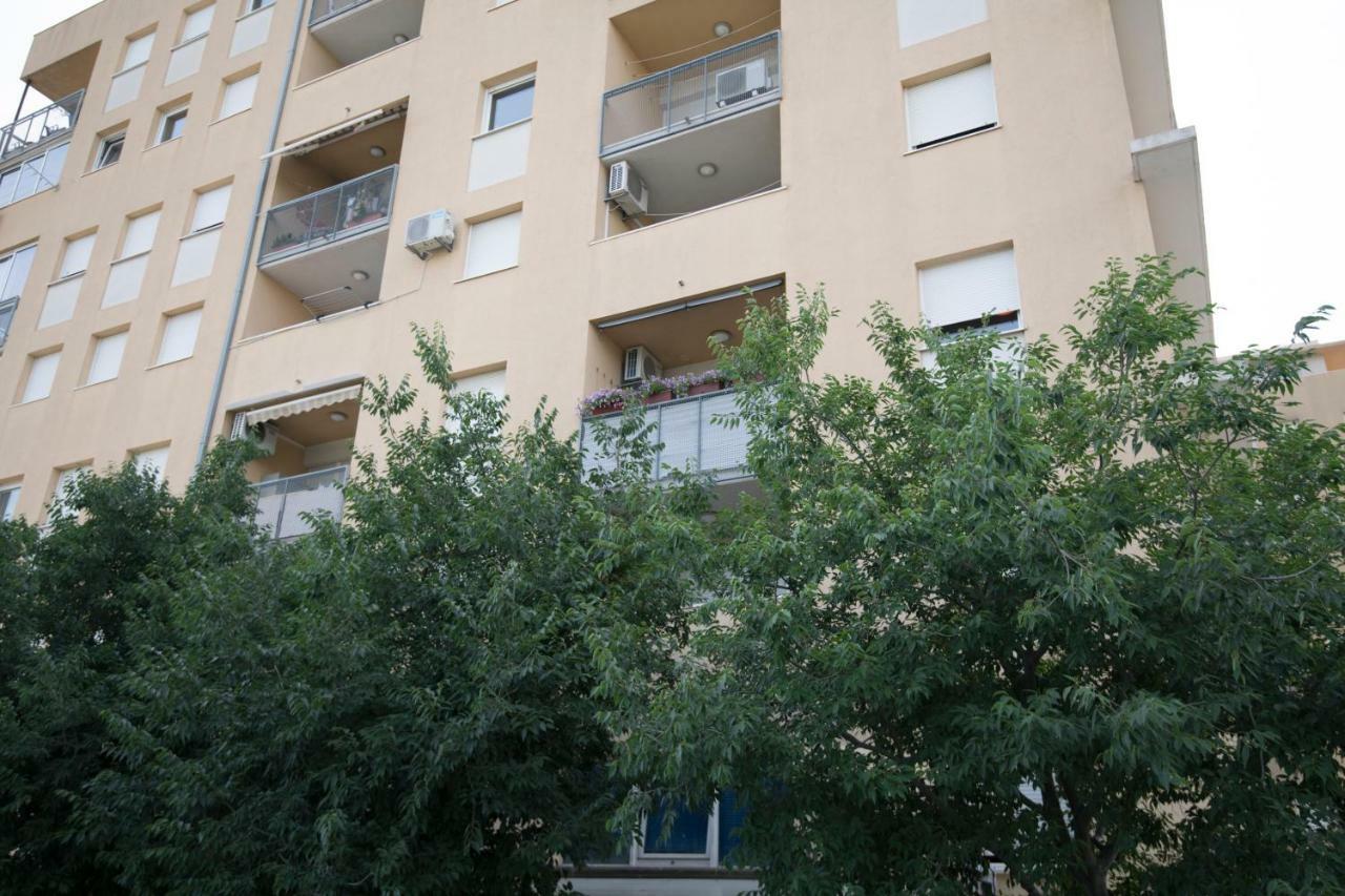 Comfortable Cozy Beach Apartment Сплит Экстерьер фото